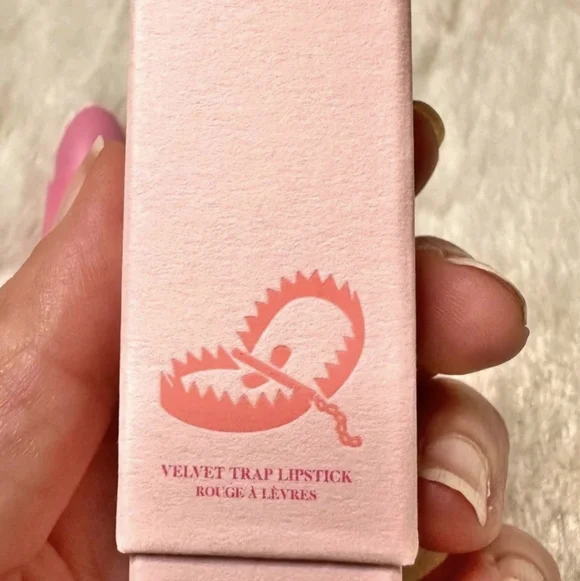 Jeffree Star Extending The Olive Branch Velvet Trap - Picture 14 of 14